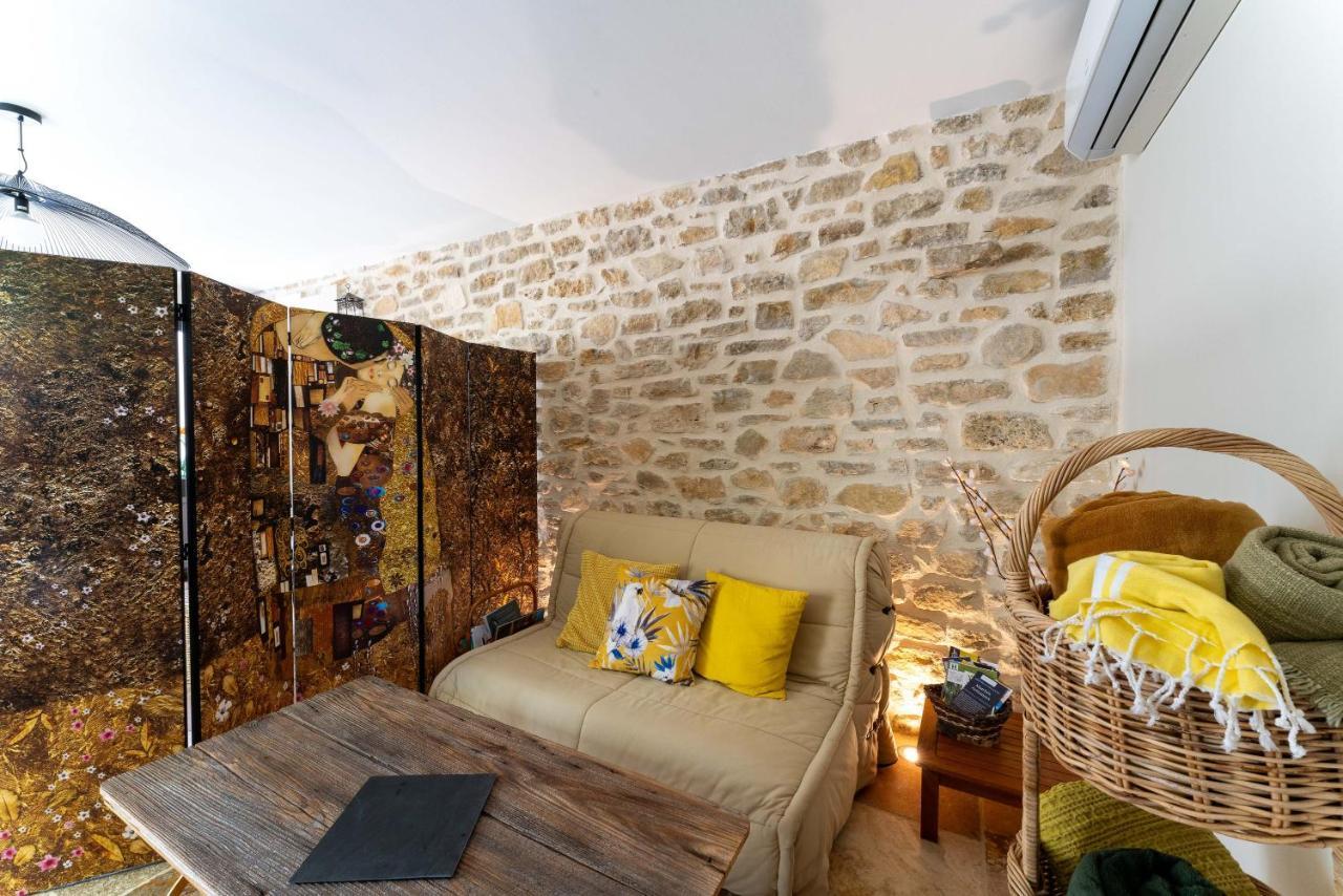 Villa La Mireio มาโลแซน ภายนอก รูปภาพ